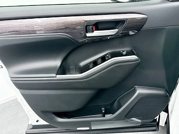 Toyota Highlander, 2026г., полный привод, автомат