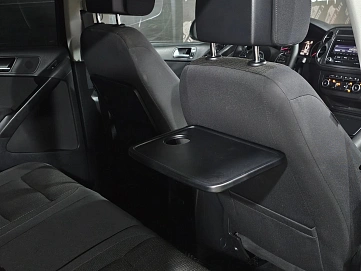 Volkswagen Tiguan, 2012г., передний привод, робот