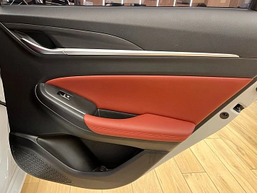 Changan Eado Plus, 2023г., передний привод, робот