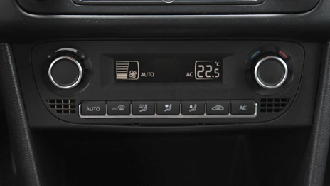 Volkswagen Polo, 2013г., передний привод, механика