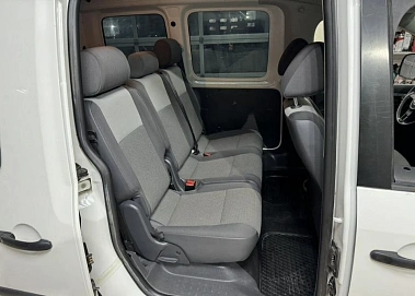 Volkswagen Caddy, 2012г., передний привод, механика