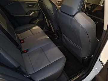 Toyota RAV4, 2026г., полный привод, вариатор