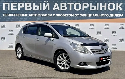 Toyota Verso, 2011г., передний привод, вариатор