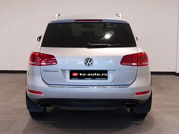 Volkswagen Touareg, 2013г., полный привод, автомат