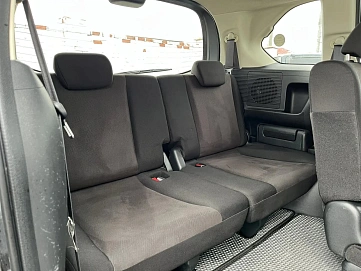 Honda Freed, 2010г., передний привод, вариатор
