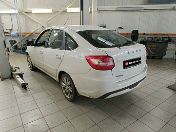 Lada (ВАЗ) Granta, 2019г., передний привод, механика