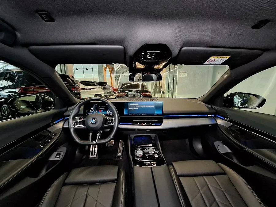 BMW 5 серии, 2023г., полный привод, автомат