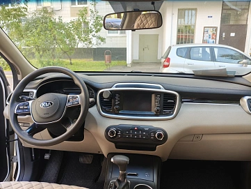 Kia Sorento, 2019г, полный привод, автомат