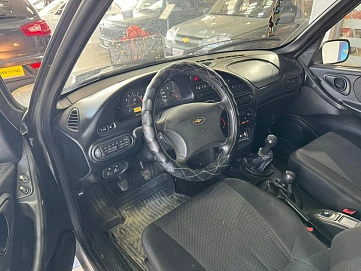 Chevrolet Niva, 2008г., полный привод, механика