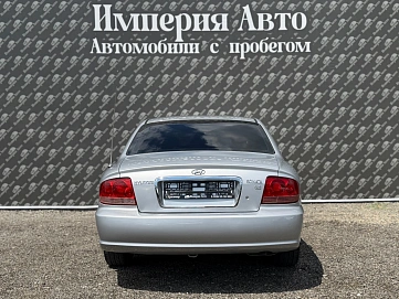 Hyundai Sonata, 2006г., передний привод, механика