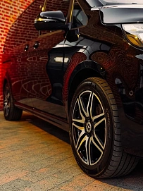 Mercedes-Benz V-Класс, 2021г., полный привод, автомат