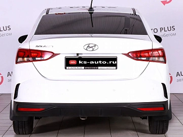 Hyundai Solaris, 2021г., передний привод, автомат