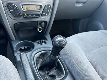 Hyundai Santa Fe, 2008г., передний привод, механика