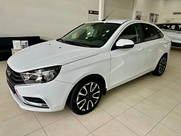 Lada (ВАЗ) Vesta, 2017г., передний привод, механика