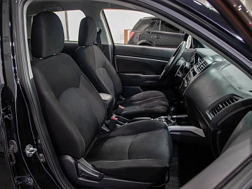 Mitsubishi ASX, 2011г., передний привод, вариатор