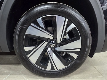 Volkswagen Teramont, 2026г., полный привод, робот