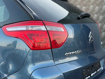 Citroen C4 Picasso, 2010г., передний привод, робот