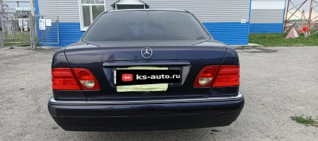 Mercedes-Benz E-Класс, 1996г, задний привод, автомат