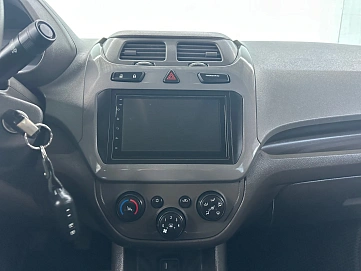 Chevrolet Cobalt, 2013г., передний привод, механика