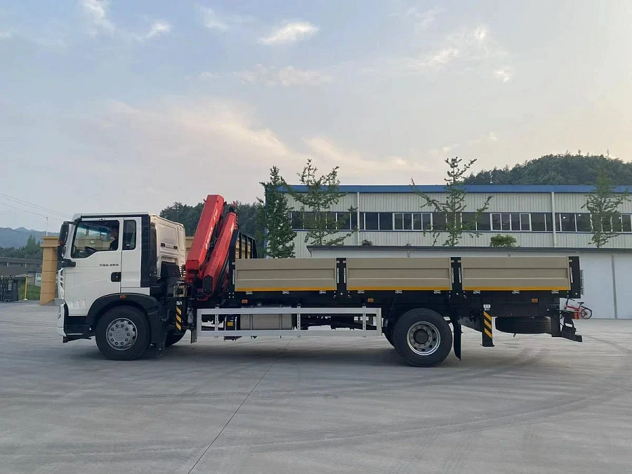 Sinotruk Howo T5G, 2024г.
