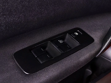 Nissan Qashqai, 2013г., передний привод, вариатор