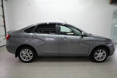 Lada (ВАЗ) Vesta, 2017г., передний привод, механика