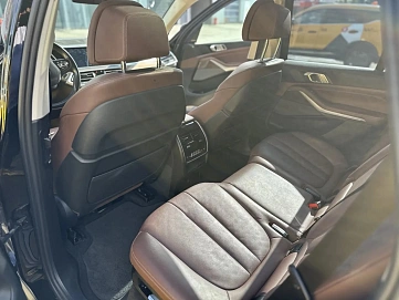 BMW X5, 2021г, полный привод, автомат