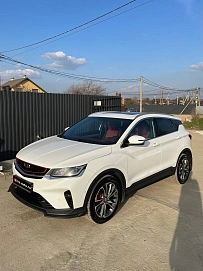 Geely Coolray, 2021г, передний привод, робот