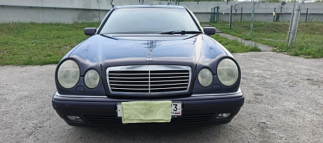 Mercedes-Benz E-Класс, 1996г, задний привод, автомат