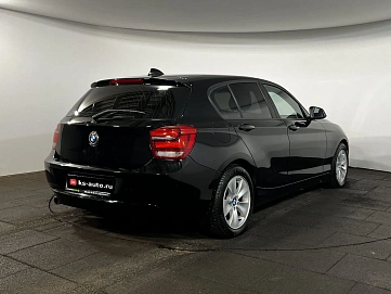 BMW 1 серии, 2012г., задний привод, автомат