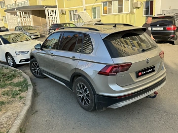 Volkswagen Tiguan, 2019г., полный привод, механика