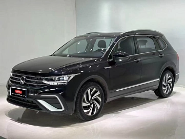 Volkswagen Tiguan, 2022г., передний привод, робот