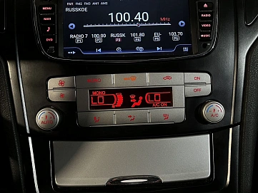 Ford Mondeo, 2010г., передний привод, механика