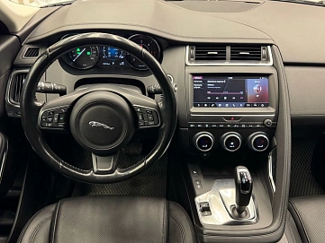 Jaguar E-Pace, 2018г., полный привод, автомат