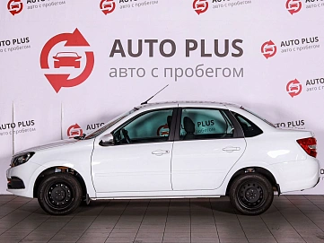 Lada (ВАЗ) Granta, 2023г., передний привод, механика