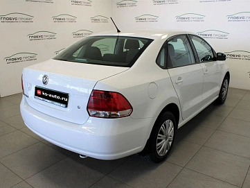 Volkswagen Polo, 2014г., передний привод, автомат