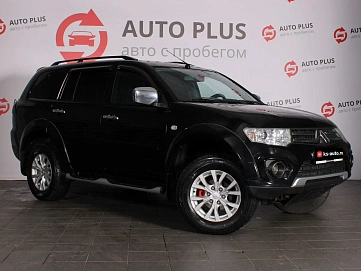 Mitsubishi Pajero Sport, 2015г., полный привод, автомат