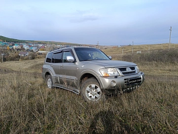 Mitsubishi Pajero, 2004г., полный привод, автомат