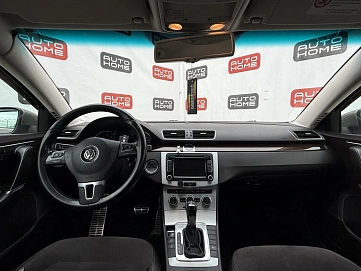 Volkswagen Passat, 2013г., передний привод, робот