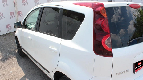 Nissan Note, 2013г., передний привод, механика