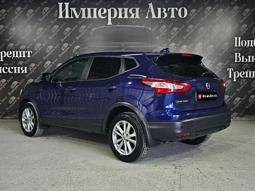 Nissan Qashqai, 2018г., передний привод, вариатор