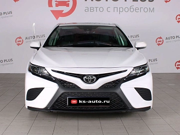 Toyota Camry, 2019г., передний привод, автомат
