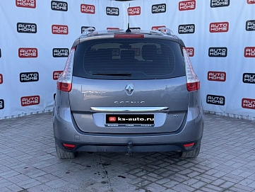 Renault Scenic, 2013г., передний привод, механика