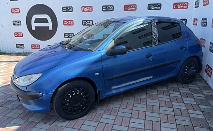 Peugeot 206, 2008г., передний привод, автомат