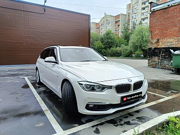 BMW 3 серии, 2017г, задний привод, автомат