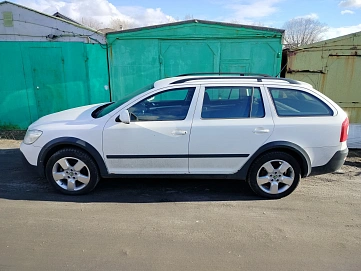 Skoda Octavia, 2012г., полный привод, механика