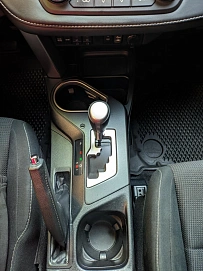 Toyota RAV4, 2016г., полный привод, вариатор