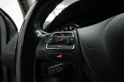 Volkswagen Passat, 2013г., передний привод, робот