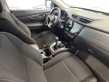 Nissan X-Trail, 2021г., передний привод, механика