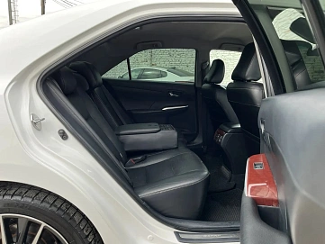 Toyota Camry, 2013г., передний привод, автомат